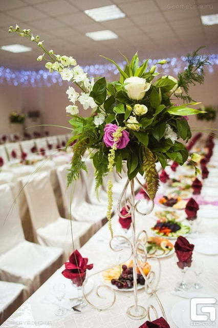 Классика в Выездная регистрация, Ресторан / Банкетный зал от Студия Декора и флористики Jul.i 3