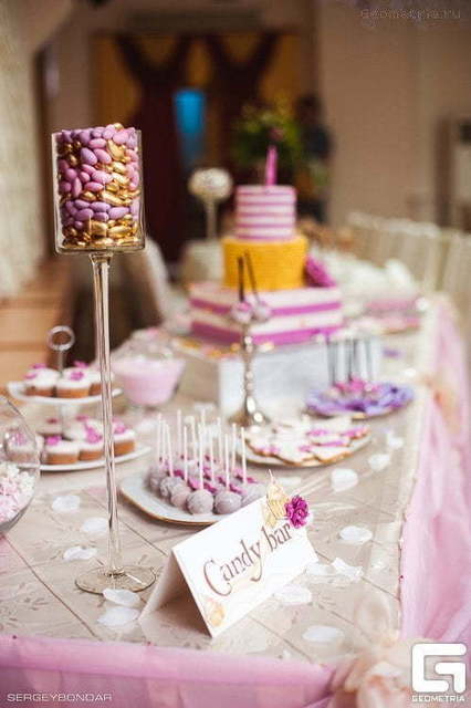 Классика в Выездная регистрация, Ресторан / Банкетный зал от Студия Декора и флористики Jul.i 8