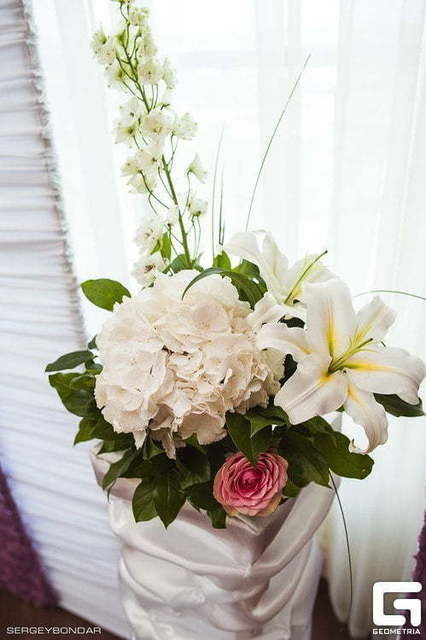 Классика в Выездная регистрация, Ресторан / Банкетный зал от Студия Декора и флористики Jul.i 5