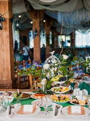 Столы и стулья гостей / Банкет в Рустик, Эко от Студия Декора и флористики Jul.i 2