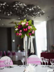 Столы и стулья гостей / Банкет в Классика от Студия Декора и флористики Jul.i 2