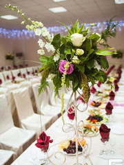 Столы и стулья гостей / Банкет в Классика от Студия Декора и флористики Jul.i 2