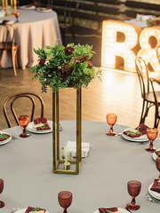 Столы и стулья гостей / Банкет в Рустик от Студия декора и флористики il Fiore Decor 1