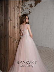 Свадебное платье Тасмания. Силуэт А-силуэт. Цвет оттенки Розового. Вид 2