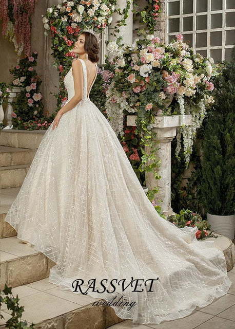 Свадебное платье Антуанетта. Силуэт А-силуэт. Цвет Айвори / Капучино. Вид 2