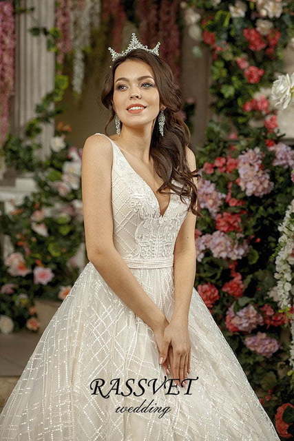 Свадебное платье Антуанетта. Силуэт А-силуэт. Цвет Айвори / Капучино. Вид 3