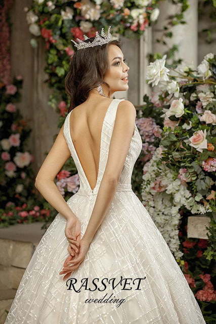 Свадебное платье Антуанетта. Силуэт А-силуэт. Цвет Айвори / Капучино. Вид 4