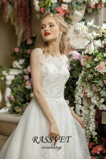 Свадебное платье Рени. Силуэт А-силуэт. Цвет Белый / Молочный. Вид 3