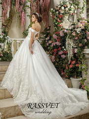 Свадебное платье Риккарда. Силуэт А-силуэт. Цвет Белый / Молочный. Вид 2