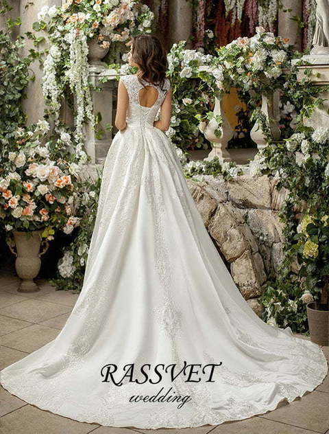 Свадебное платье Виттори. Силуэт А-силуэт. Цвет Белый / Молочный. Вид 2