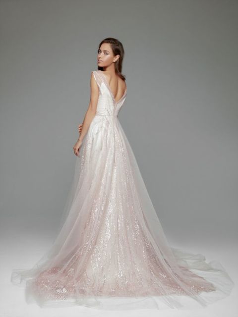 Свадебный салон Liberty blush. Силуэт А-силуэт. Цвет оттенки Розового. Вид 2