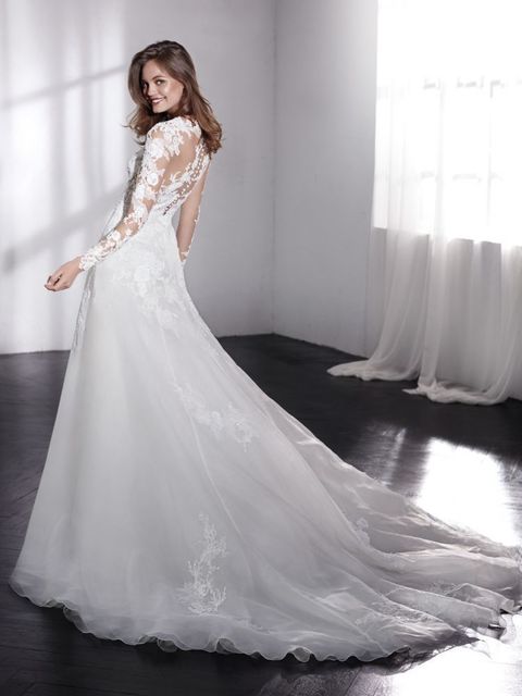 Свадебное платье Liliana. Силуэт А-силуэт. Цвет Айвори / Капучино. Вид 2