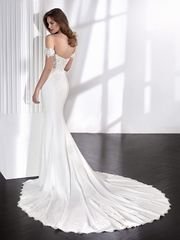 Свадебное платье Laelia. Силуэт Рыбка. Цвет Айвори / Капучино. Вид 2