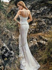 Свадебное платье 8181. Силуэт Рыбка. Цвет Айвори / Капучино. Вид 2