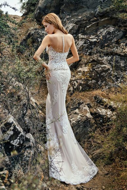 Свадебное платье 8181. Силуэт Рыбка. Цвет Айвори / Капучино. Вид 2