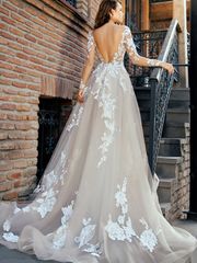 Свадебное платье 3181. Силуэт А-силуэт. Цвет Айвори / Капучино. Вид 2