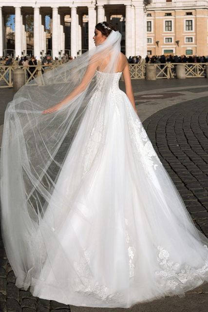 Свадебное платье 5481. Силуэт А-силуэт. Цвет Айвори / Капучино. Вид 2