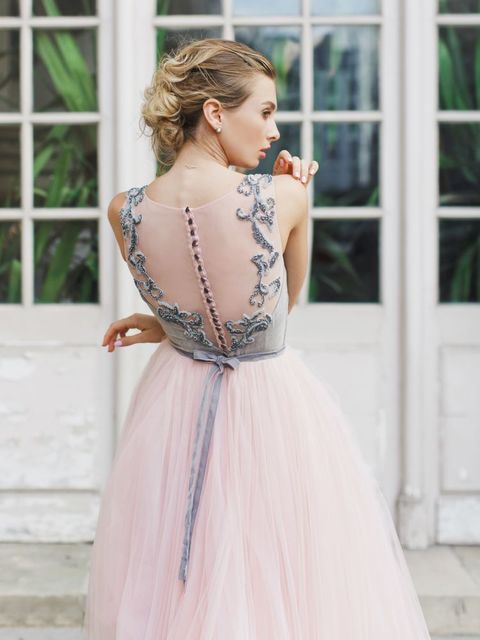 Свадебное платье Одри. Силуэт А-силуэт. Цвет Пепельный / Металлик, оттенки Розового. Вид 3