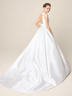 Свадебное платье 933. Силуэт А-силуэт. Цвет Айвори / Капучино. Вид 2