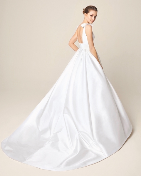 Свадебное платье 933. Силуэт А-силуэт. Цвет Айвори / Капучино. Вид 2