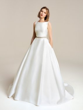 Свадебное платье 913. Силуэт А-силуэт. Цвет Айвори / Капучино. Вид 1