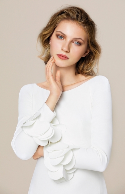 Свадебное платье 911. Силуэт Рыбка. Цвет Айвори / Капучино. Вид 3