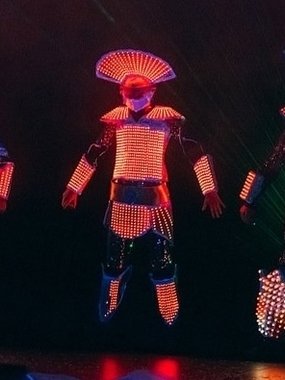 Лазерно-световое шоу PIXEL на свадьбу от Арт-студия Иллюзион 1