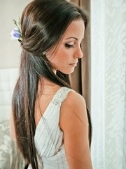 В греческом стиле, С аксессуарами / Цветами / Фатой от Стилист-визажист Ирина Алексеева 1