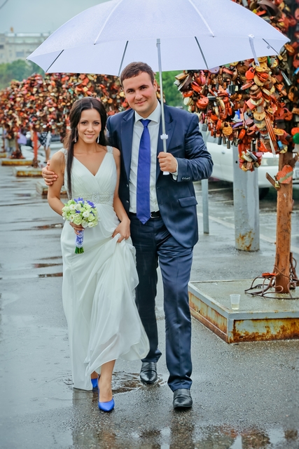 С аксессуарами / Цветами / Фатой, В греческом стиле от Стилист-визажист Ирина Алексеева 5