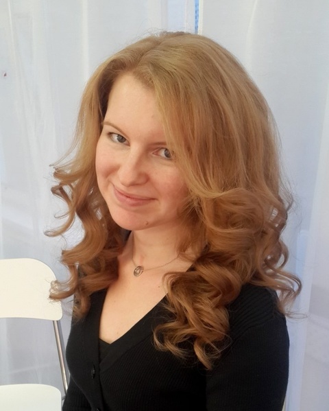 Распущенные, Локоны / Локоны на один бок от Свадебный стилист Татьяна Дидевич 2