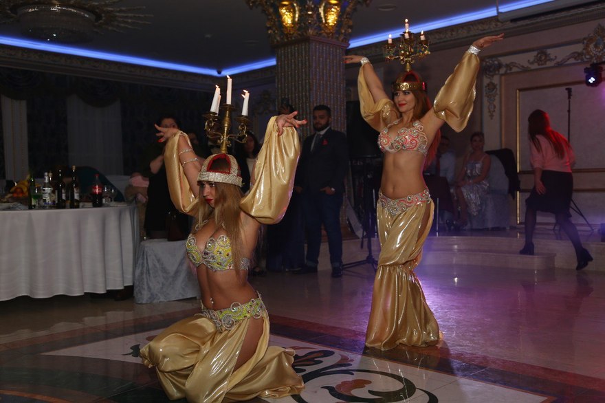 Выступление дуэтом на свадьбу от Мулаткашоу 7