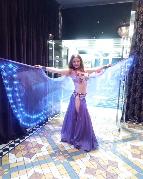 Классический танец живота и танцы с аксессуарами на свадьбу от Мулаткашоу 7