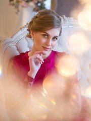 Высокие / Собранные, Пучок, С аксессуарами / Цветами / Фатой от Свадебный стилист-визажист Анна Маланичева 2