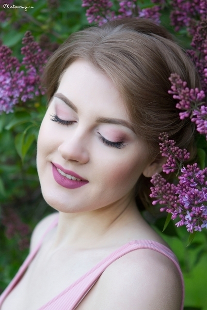 Высокие / Собранные, Пучок, С плетением от Свадебный стилист-визажист Анна Маланичева 2