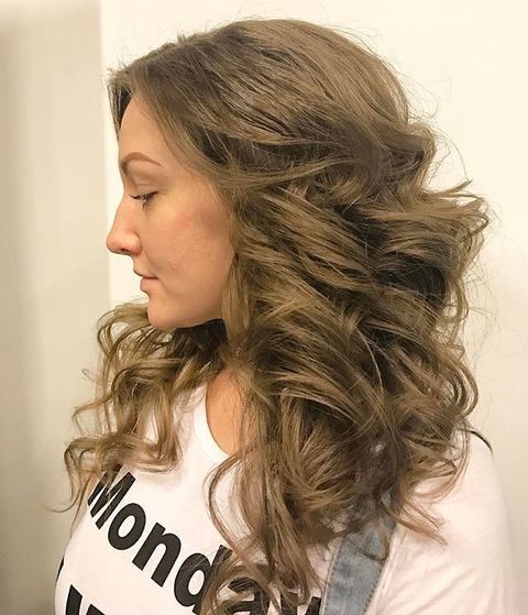 Распущенные, Локоны / Локоны на один бок от Свадебный стилист Yanabeautym 2