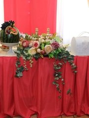 Президиум / Стол молодоженов в Классика от Салон цветов МАК 2