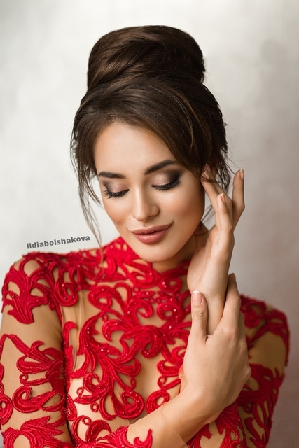 Высокие / Собранные, Пучок от Свадебный стилист-визажист Лидия Большакова 2