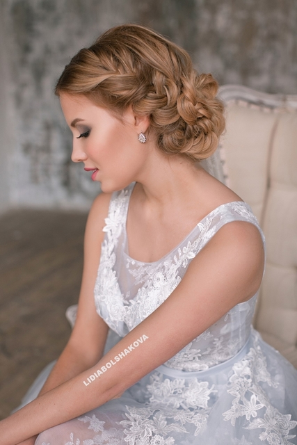 Пучок, Коса / Коса-пучок от Свадебный стилист-визажист Лидия Большакова 2