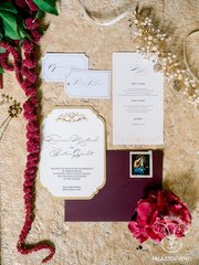 Круглые / Овальные Свадебное пригласительное Ромео и Джульетта от Студия дизайна и каллиграфии To Be Dream 1