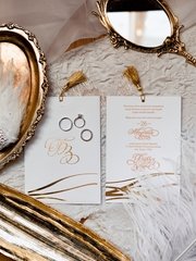 Прямоугольные / Квадратные Пригласительное на свадьбу Romantic wedding with a touch of retro vibes от Студия дизайна и каллиграфии To Be Dream 1