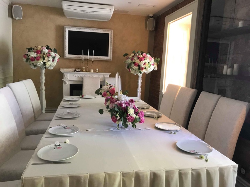 Классика в Ресторан / Банкетный зал от Студия декора и флористики Mazurdecor 3