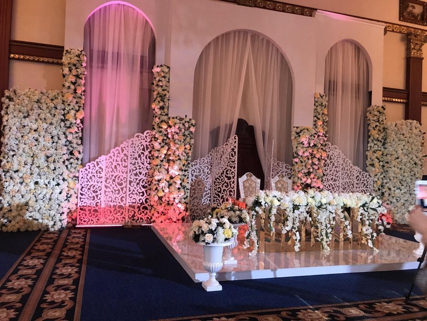 Классика в Ресторан / Банкетный зал от Студия декора и флористики Mazurdecor 3