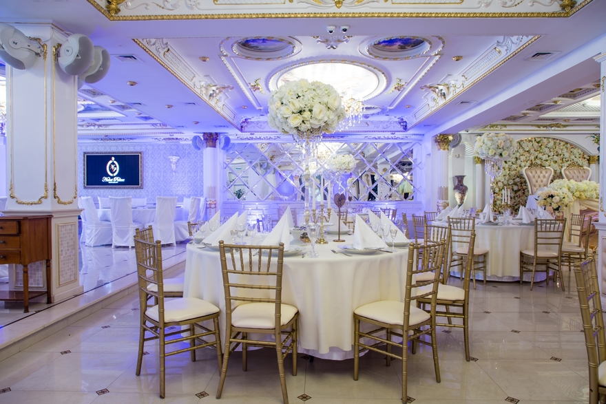 Классика в Ресторан / Банкетный зал от Студия декора и флористики Mazurdecor 2