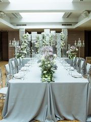 Столы и стулья гостей / Банкет в Классика от Студия декора и флористики Mazurdecor 1