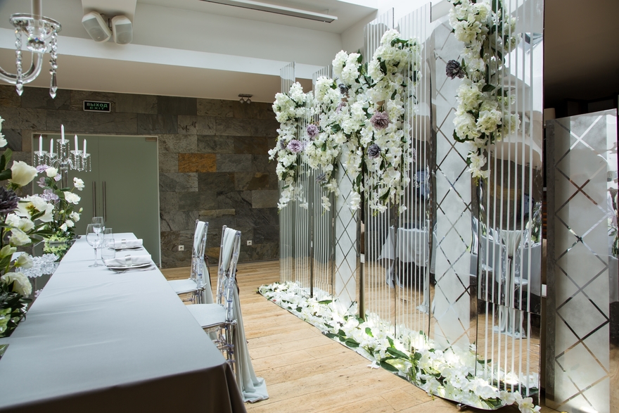 Классика в Ресторан / Банкетный зал от Студия декора и флористики Mazurdecor 12