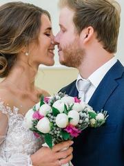 Высокие / Собранные, Пучок, С аксессуарами / Цветами / Фатой от Свадебные стилисты ANLY-BEAUTY 1