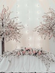 Президиум / Стол молодоженов в Классика от Студия декора и флористики Империя Счастья 1