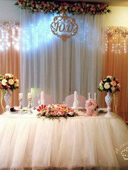 Президиум / Стол молодоженов в Классика от Студия декора и флористики Империя Счастья 1