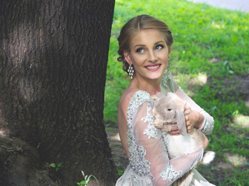 Высокие / Собранные, Пучок, Коса / Коса-пучок от Свадебный стилист Наталья Алифанова 3