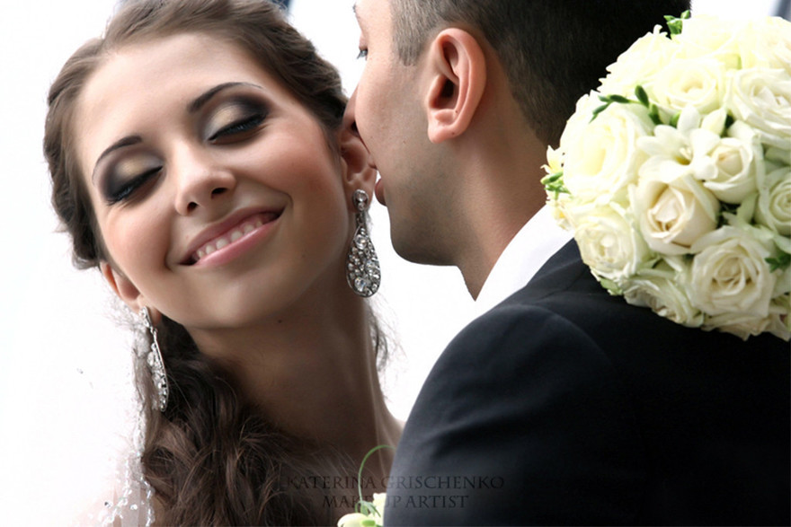 Высокие / Собранные, Локоны / Локоны на один бок от Свадебный стилист Катерина Грищенко 2